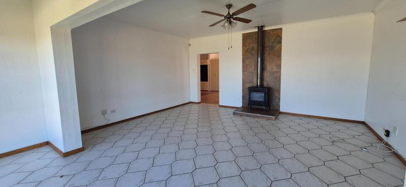 4 Bedroom Property for Sale in Dana Bay Western Cape